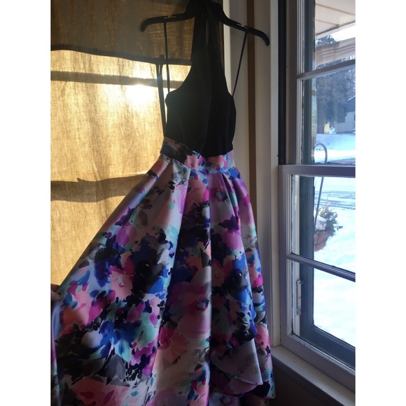 High-Low Prom Dress - Picture 3 of 5